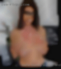 Safe horny wives and discreet is a huge must.